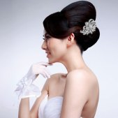 Menyasszonyi frizura ,hosszú barna hajból 11, Bridal long brown hair 11 Forrás:http://www.etsy.com
