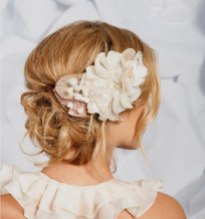 Menyasszonyi frizura ,hosszú szőke hajból 3 , Bridal long blonde hair 3 Forrás:http://foto-pricheski.ru