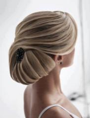 Menyasszonyi frizura ,hosszú szőke hajból 9, Bridal long blonde hair 9 Forrás:http://foto-pricheski.ru